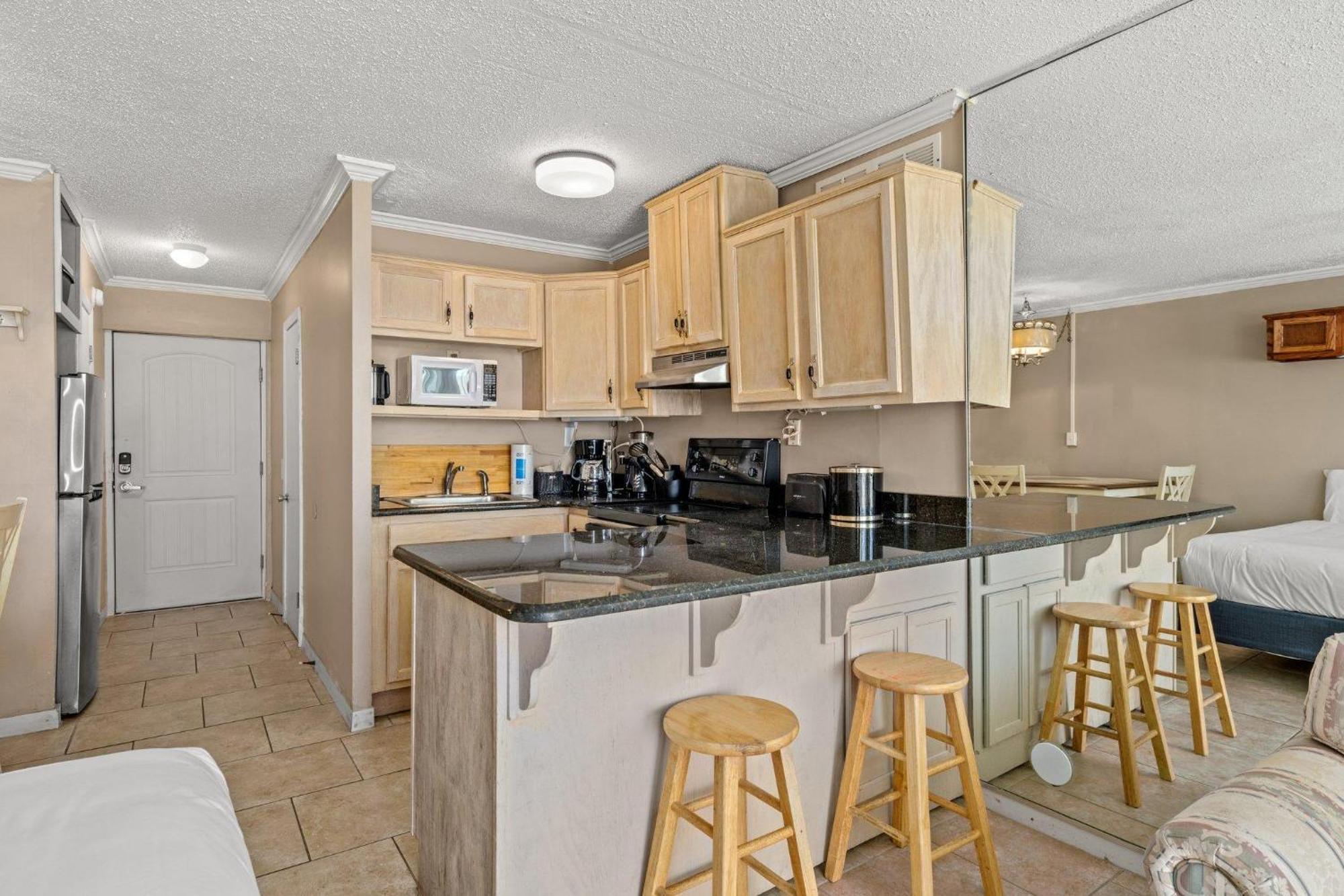Of The Gulf 111 Apartment Panama City Beach